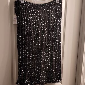 Black and White Polka Dot Skirt